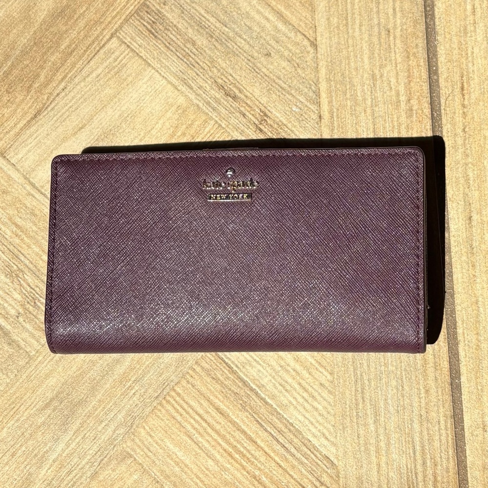 Kate Spade Burgundy Cameron Street Stacy Large Slim Bifold Wallet